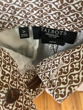 Talbots 2P Brown/Cream Patterned Cotton Shorts- 9 inch length